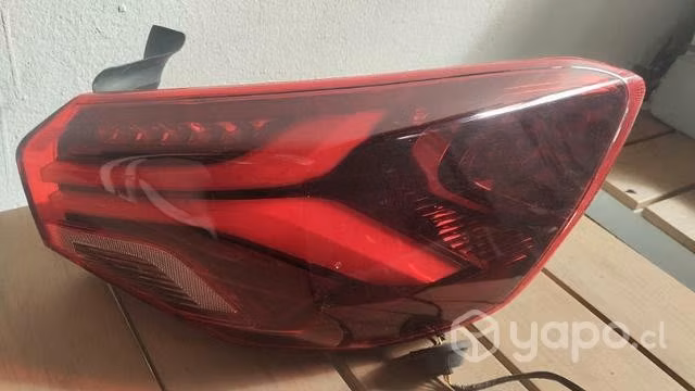 Foco derecho Chevrolet onix sedan led original - Imagen 2