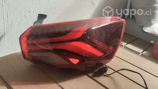 Foco derecho Chevrolet onix sedan led original - Imagen 3