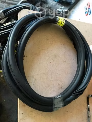 Goma contorno pilar puerta tras izq Ford F150 2018