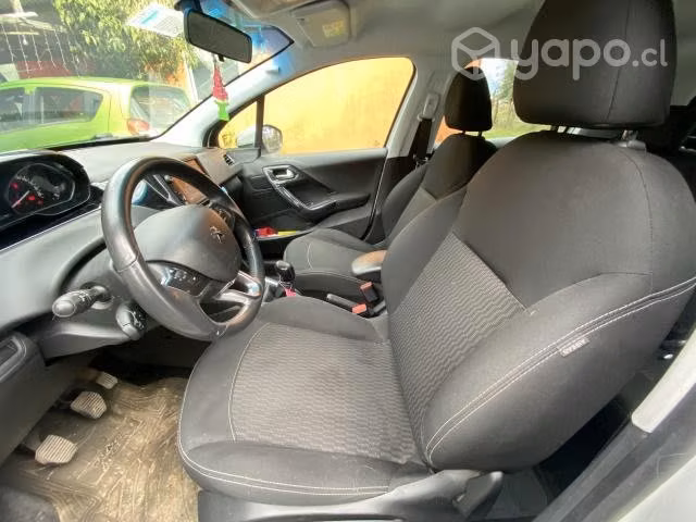 Vendo auto Peugeot 208 - Imagen 12