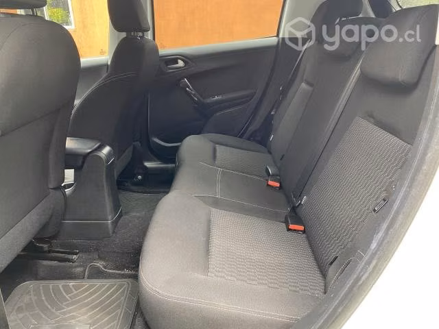 Vendo auto Peugeot 208 - Imagen 7