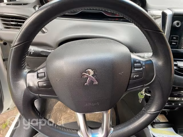 Vendo auto Peugeot 208 - Imagen 9