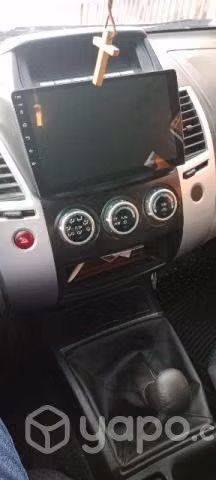 Mitsubishi Montero Sport
