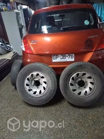Varias llantas con neumàticos línea Jeep Suzuki - Imagen 7