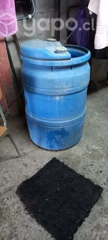 Tarro plástico 200lt