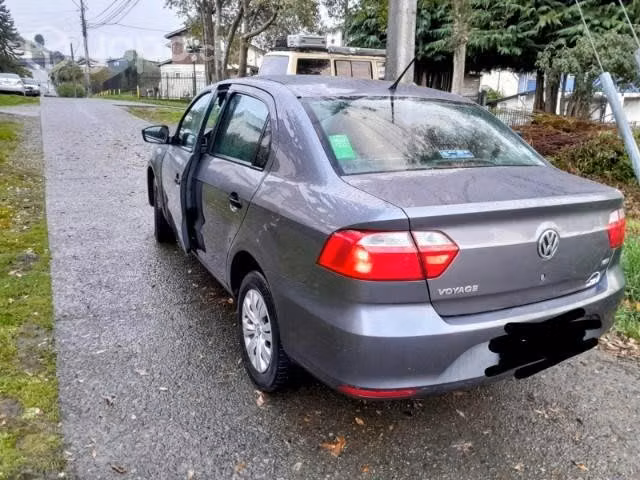 Se vende Volkswagen voyage 2018