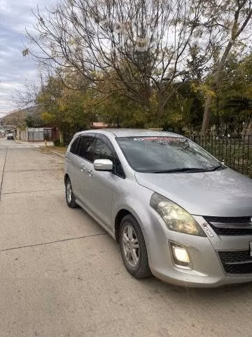Vendo Mazda MPV 2010