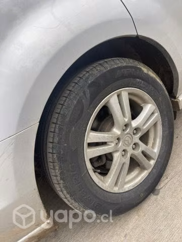 Vendo Mazda MPV 2010