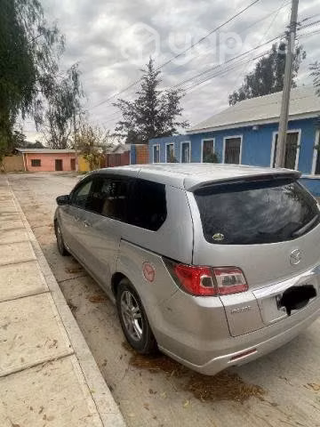 Vendo Mazda MPV 2010