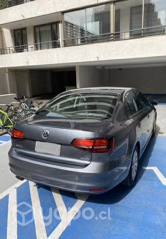 Volkswagen Bora Diésel 20Turbo AT Un dueño Mantenc