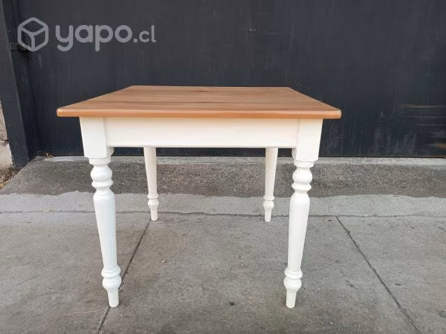 Mesa Chilena Madera Preciosa 90x90 cm