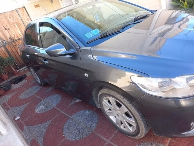 Peugeot 301 2015