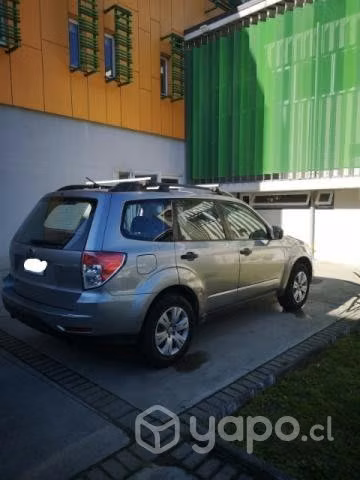 Subaru forester 2 2.0 awd 2012