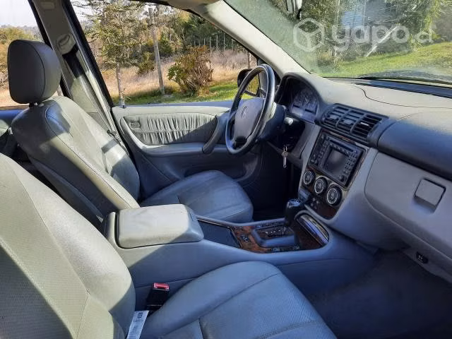 Mercedes benz ml350 2005