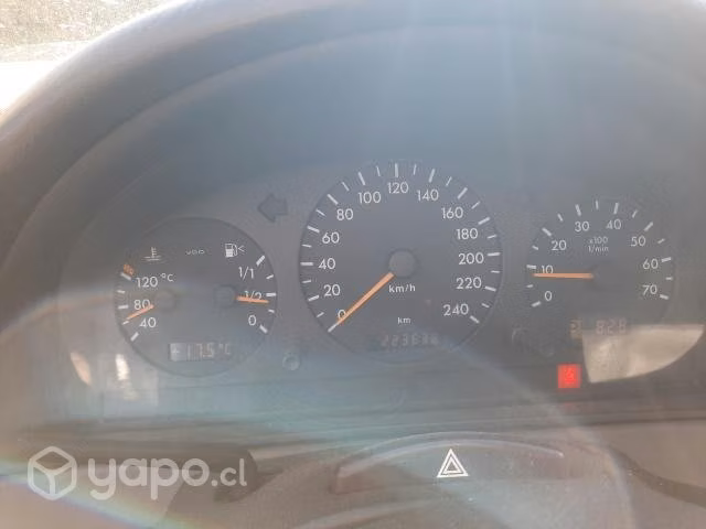 Mercedes benz ml350 2005