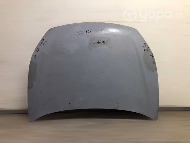 Capot jac 