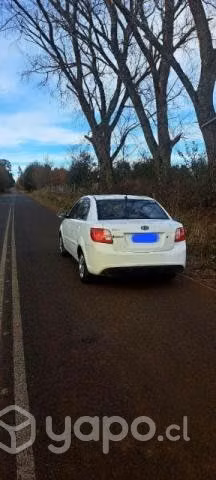 Se vende auto Kia Río Jb año 2010