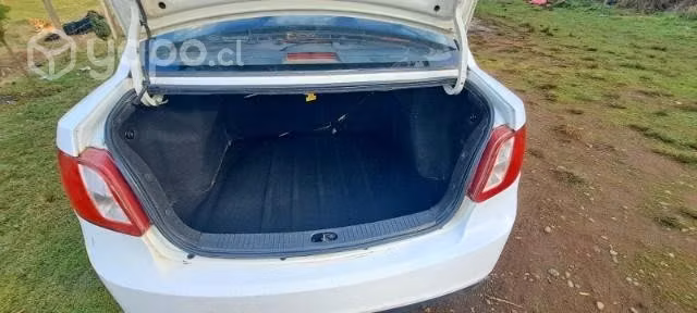 Se vende auto Kia Río Jb año 2010