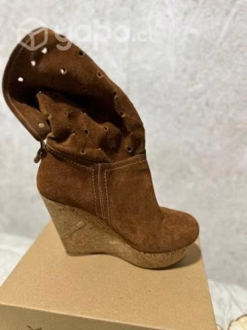Botas exotica