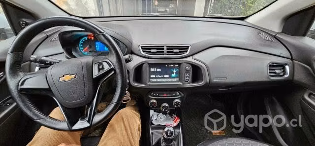 Chevrolet onix 2017