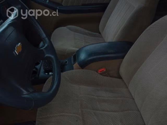 Jeep chevrolet blazer al dia partiendo ala llave