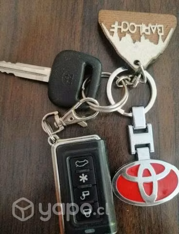 Por renovación auto TOYOTA YARIS 2012