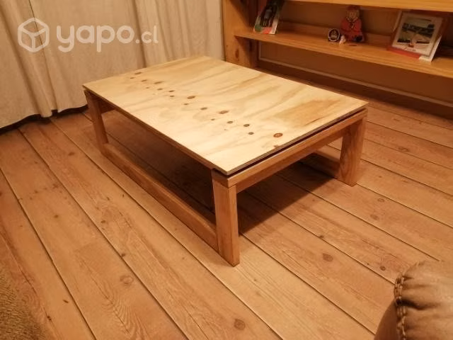 Mesa de centro única con cajón secreto