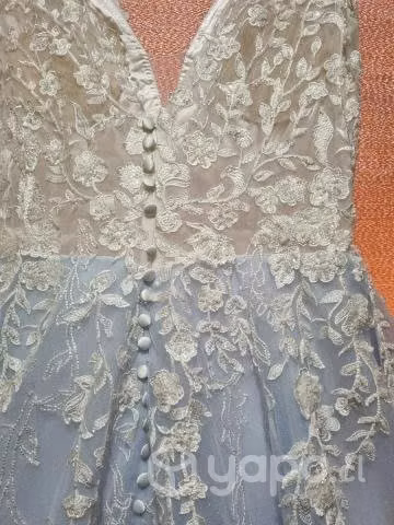 Vestido de novio impecable, diseño único