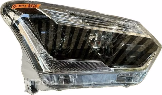Óptico derecho Chevrolet Dmax 2017-2021 nuevo