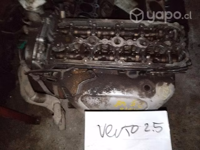 Motor volkswagen vento 2.5, 5 cilindros 2013