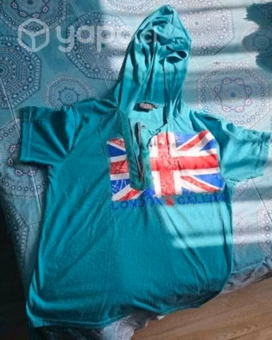 Polera calypso con diseño de la bandera Britanica.
