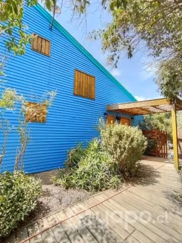 Casa independiente con patio amplio - Imagen 4