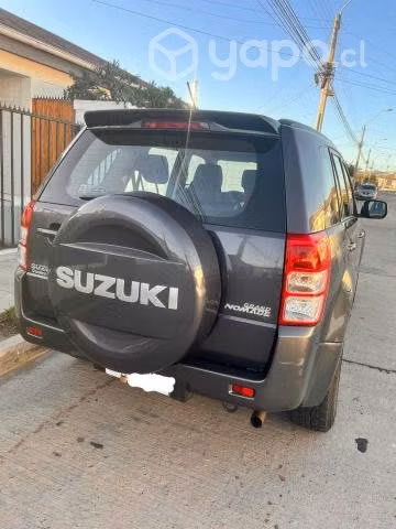 Suzuki grand nomade 2016
