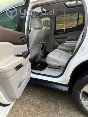 Vendo GMC Acadia SLT 2018