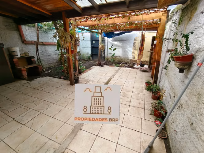Se vende amplia casa 4 dorm sta fe curico