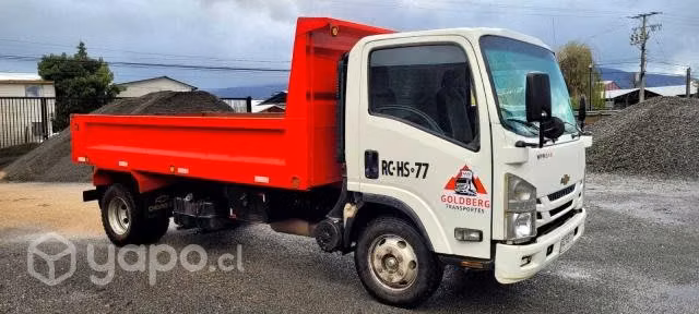 Camion marca Chevrolet modelo 816 año 2021