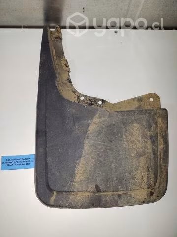 Bota Barro Tras Izq (LFF046) Ford F150 Lariat 5.0