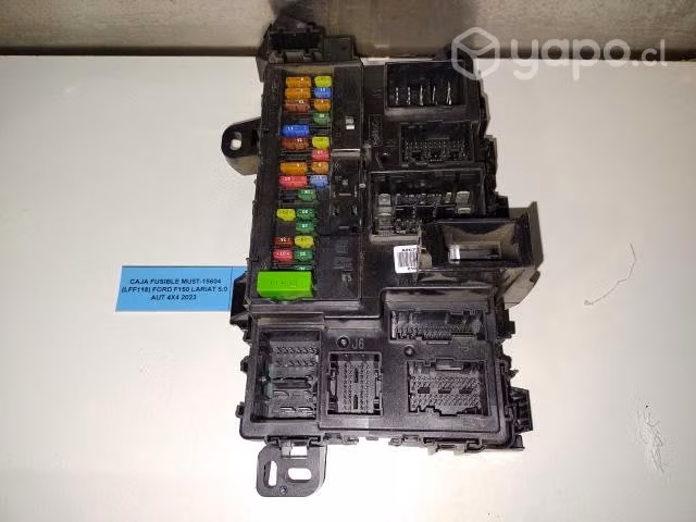 Caja Fusible MU5T-15604 (LFF118) F150 Lariat 5.0