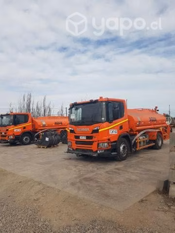 Se arriemda camion aljibe inoxidable