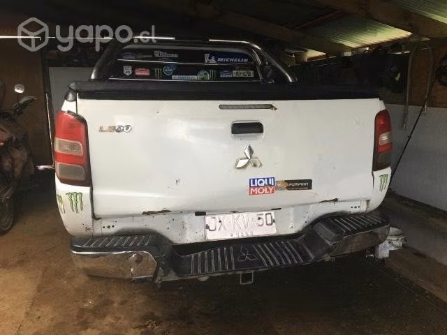 Mitsubishi l200 - Imagen 6
