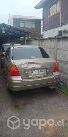 Vendo Suzuki aerio 2005 - Imagen 2