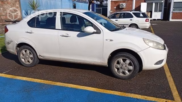 Auto totalmente funcional