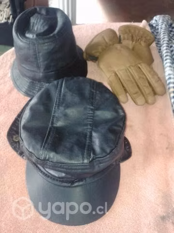 Gorros de cuero