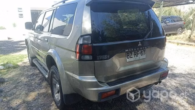 Mitsubishi Montero sport diesel 2009