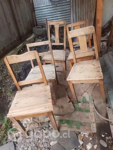 Sillas rusticas firmes en 50 todas tengo 5