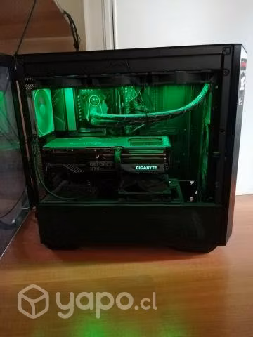 PC gaming más monitor