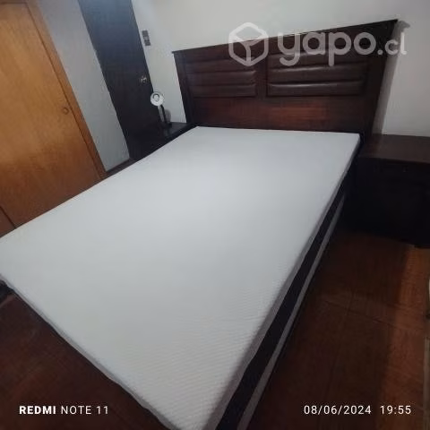 Cama de 2 plaza semi nueva