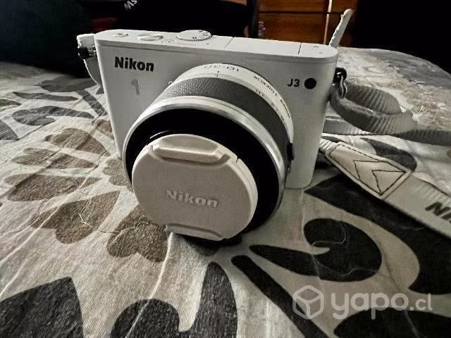 Nikon 1 j3
