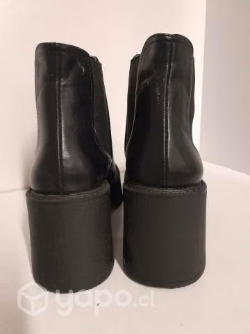 Botin Mujer cuero AMERICANINO Nº35