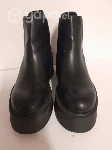 Botin Mujer cuero AMERICANINO Nº35